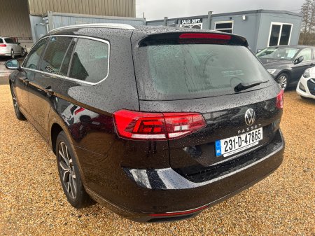 2023 Volkswagen Passat - photo 4