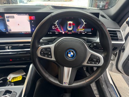 2023 BMW i4 - photo 9
