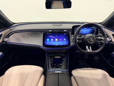 2025 Mercedes-Benz E-Class - photo 10