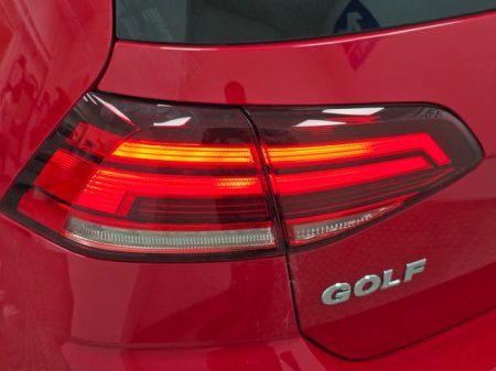 2018 Volkswagen Golf - photo 17