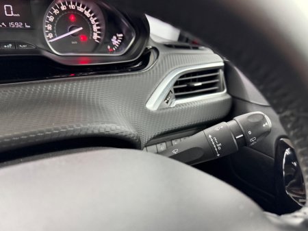 2016 Peugeot 208 - photo 25
