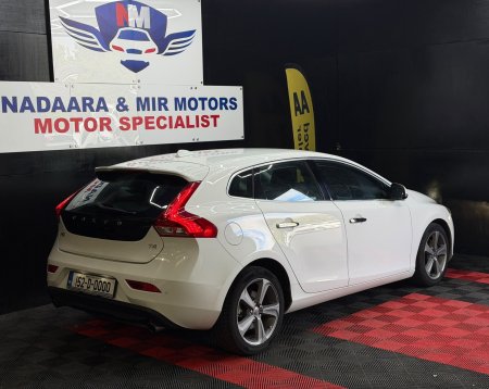 2015 Volvo V40 - photo 8
