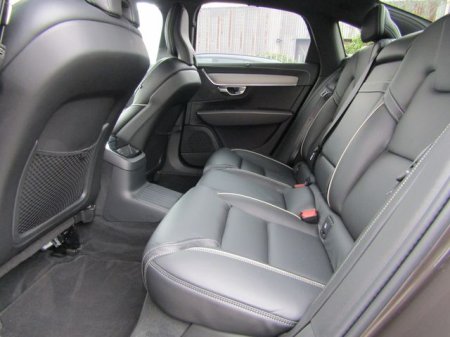 2021 Volvo S90 - photo 16
