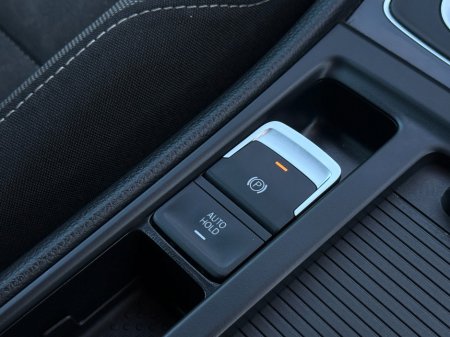 2019 Volkswagen Golf - photo 16