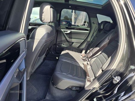 2023 Volkswagen Touareg - photo 8