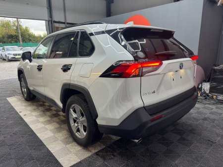 2023 Toyota RAV4 - photo 5