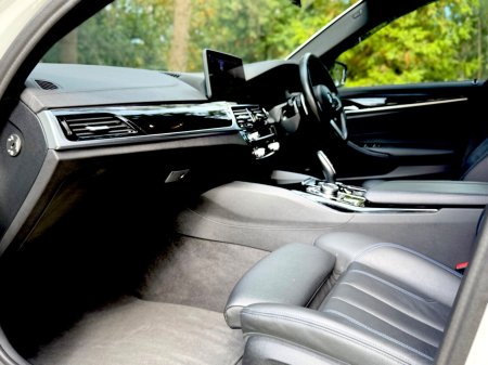 2022 BMW 5-Series - photo 47