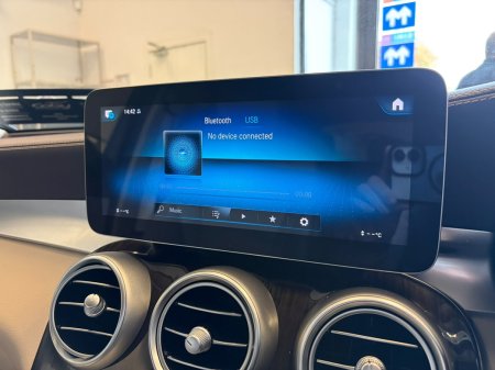2021 Mercedes-Benz GLC - photo 28