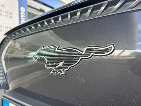 2023 Ford Mustang - photo 8