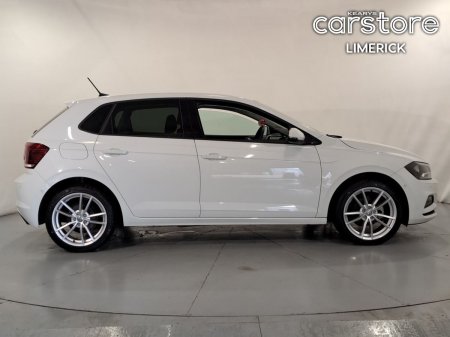 2018 Volkswagen Polo - photo 2
