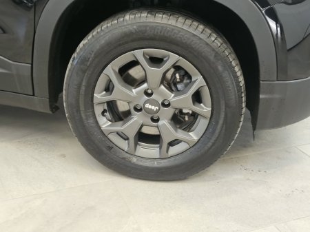 2026 Jeep Avenger - photo 5