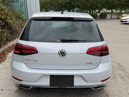 2018 Volkswagen Golf - photo 5