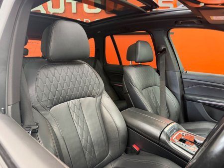 2023 BMW X5 - photo 4