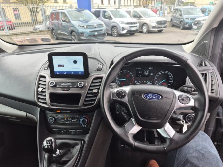2022 Ford Tourneo Connect - photo 8