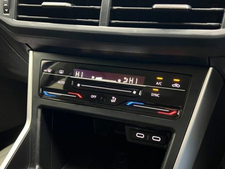 2023 Volkswagen Polo - photo 34