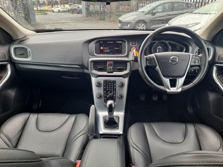 2018 Volvo V40 - photo 22