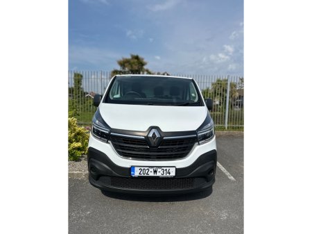 2020 Renault Trafic - photo 2