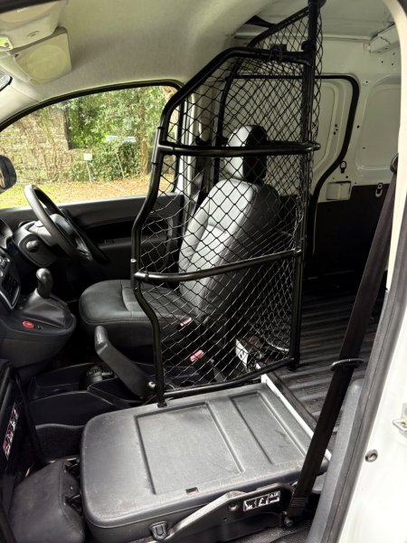 2021 Renault Kangoo - photo 8