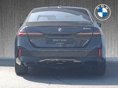 2026 BMW 5-Series - photo 15