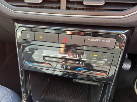 2024 Volkswagen T-Cross - photo 17