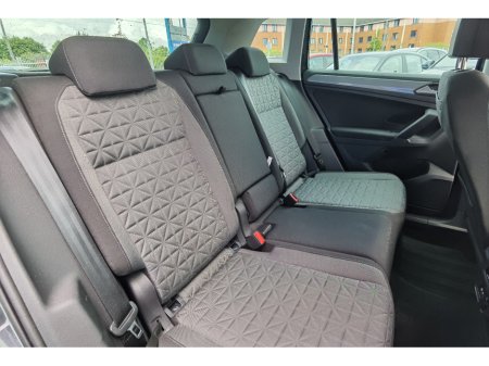 2022 Volkswagen Tiguan - photo 10