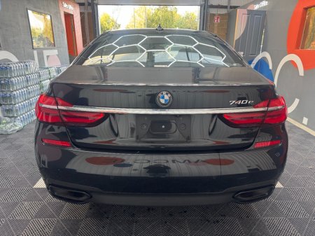 2017 BMW 7-Series - photo 4