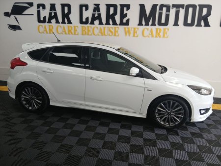 2018 Ford Focus - photo 2