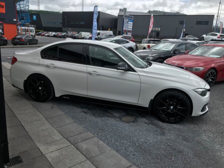 2017 BMW 3-Series - photo 20