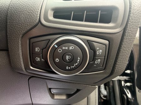 2015 Ford Focus - photo 24