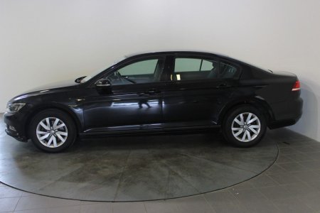 2017 Volkswagen Passat - photo 11