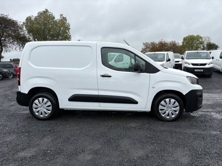 2020 Peugeot Partner - photo 6