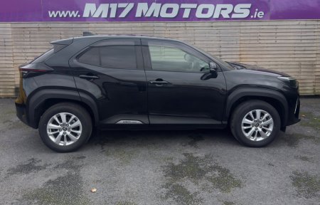 2023 Toyota Yaris Cross - photo 2