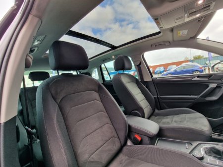 2021 Volkswagen Tiguan - photo 16