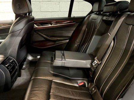 2017 BMW 5-Series - photo 14