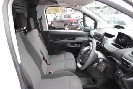 2022 Peugeot Partner - photo 7