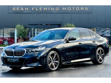 2026 BMW 5-Series - photo 2
