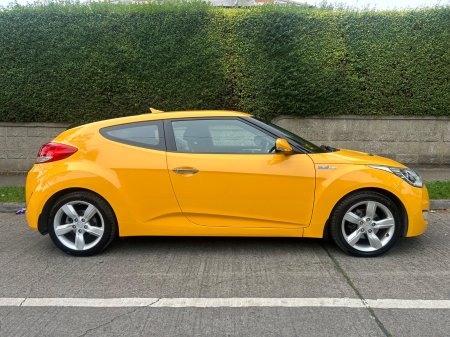 2013 Hyundai Veloster - photo 4