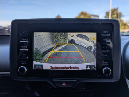 2023 Toyota Yaris - photo 23