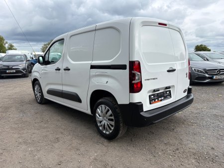 2020 Peugeot Partner - photo 4