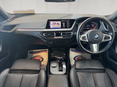 2023 BMW 1-Series - photo 15