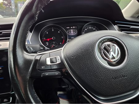 2018 Volkswagen Passat - photo 17