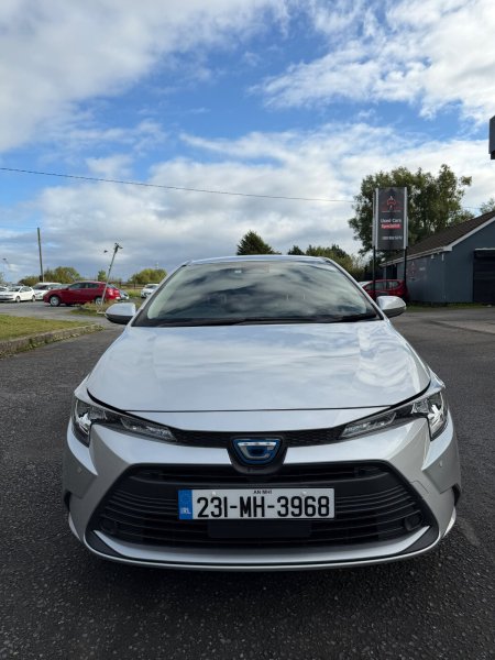 2023 Toyota Corolla - photo 28