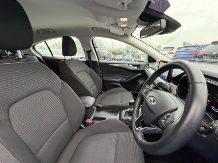 2019 Ford Focus - photo 14