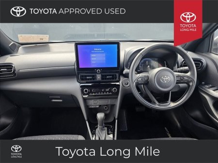 2026 Toyota Yaris Cross - photo 8