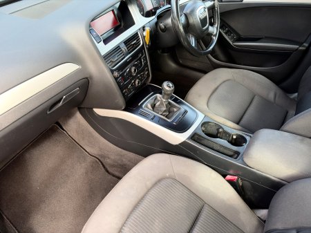 2010 Audi A4 - photo 4