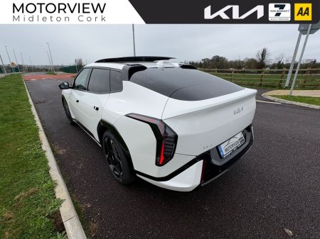 2026 Kia EV4 - photo 6