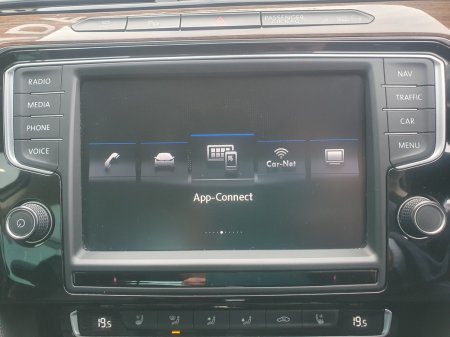 2017 Volkswagen Passat - photo 16