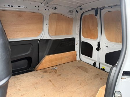 2024 Citroen Berlingo - photo 12