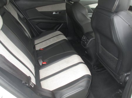 2021 Peugeot 3008 - photo 4