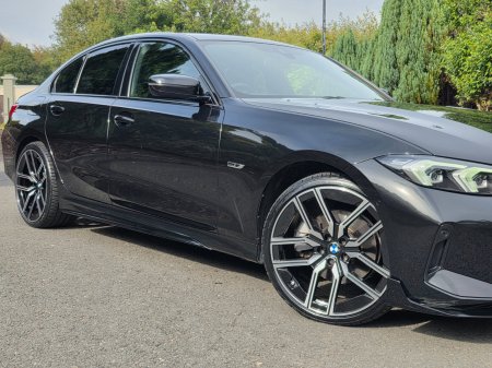 2023 BMW 3-Series - photo 14